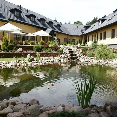 Hotel Paradiso Suchedniow Ngoại thất bức ảnh