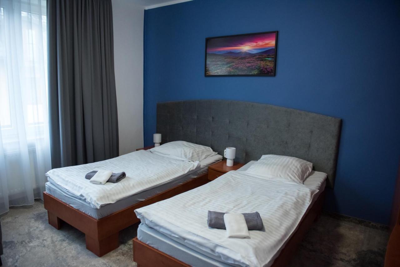 Hotel Paradiso Suchedniow Ngoại thất bức ảnh