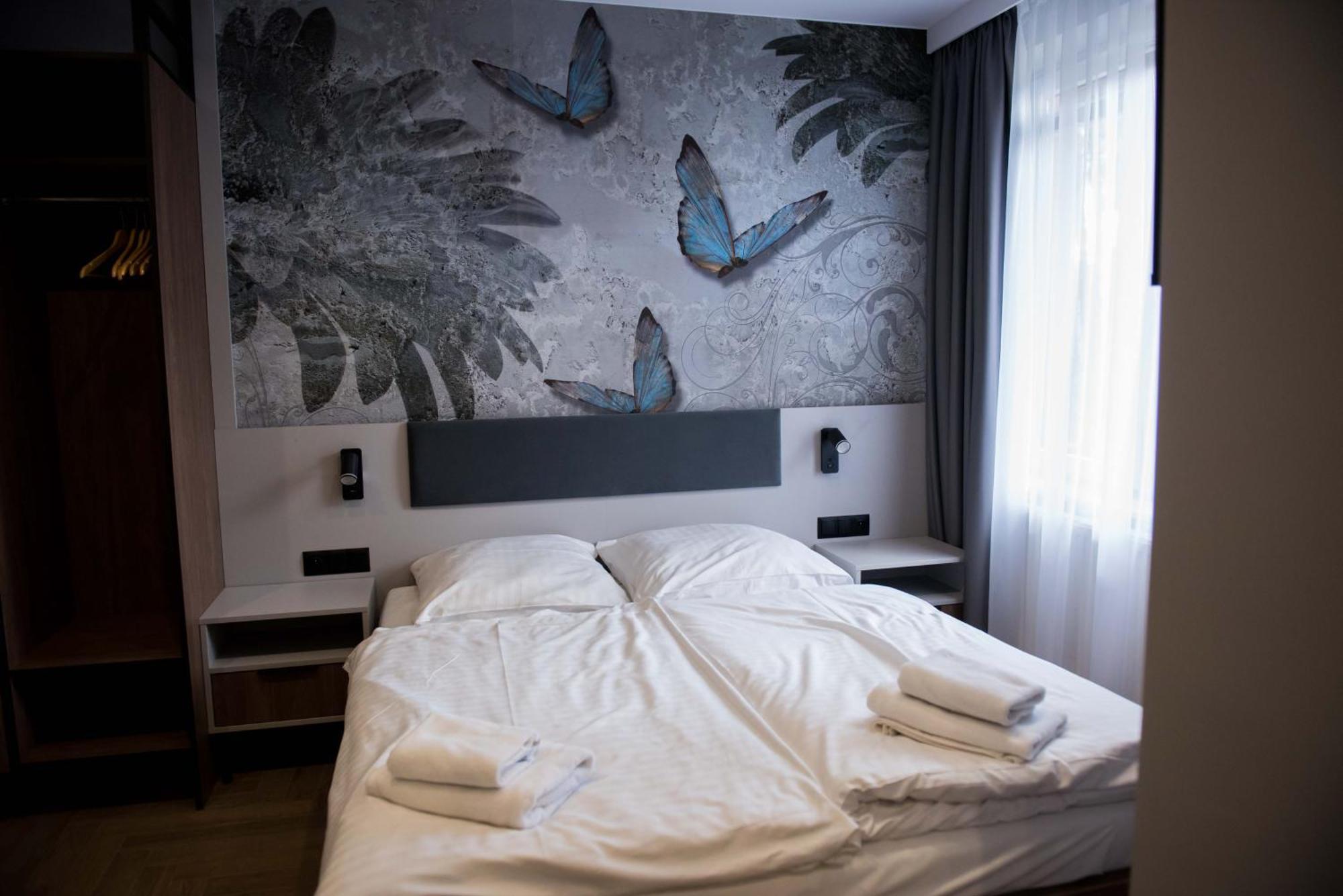Hotel Paradiso Suchedniow Ngoại thất bức ảnh