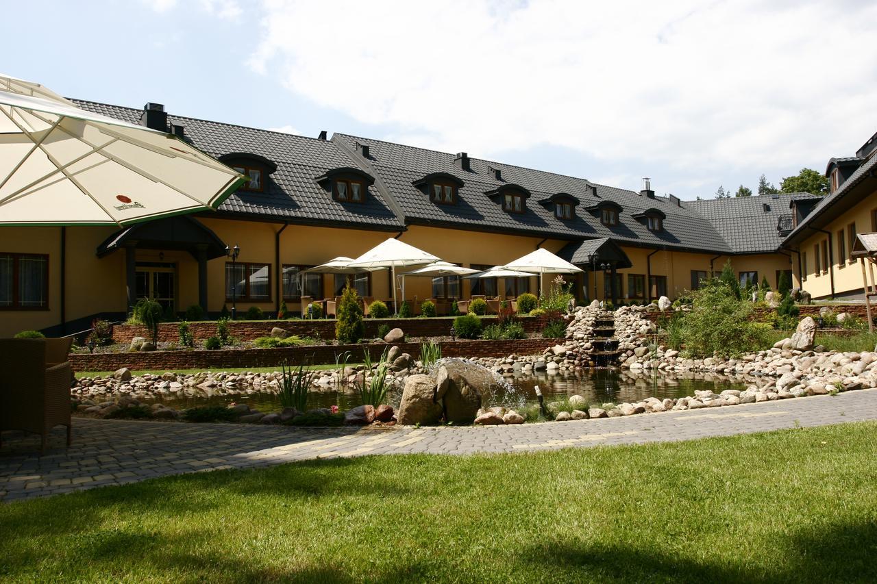 Hotel Paradiso Suchedniow Ngoại thất bức ảnh